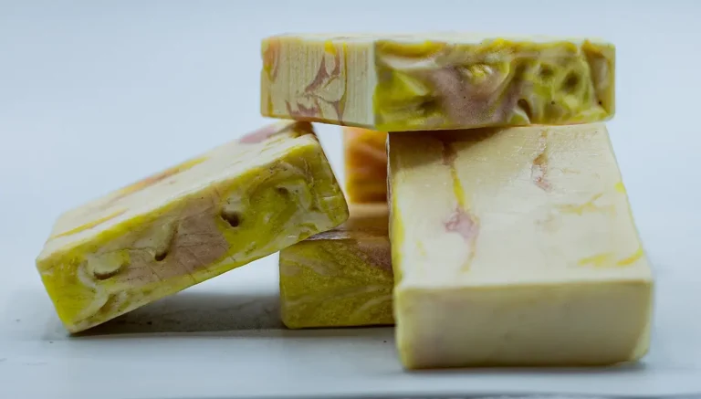 Grapefruit Lily Goat Milk Bar Soap