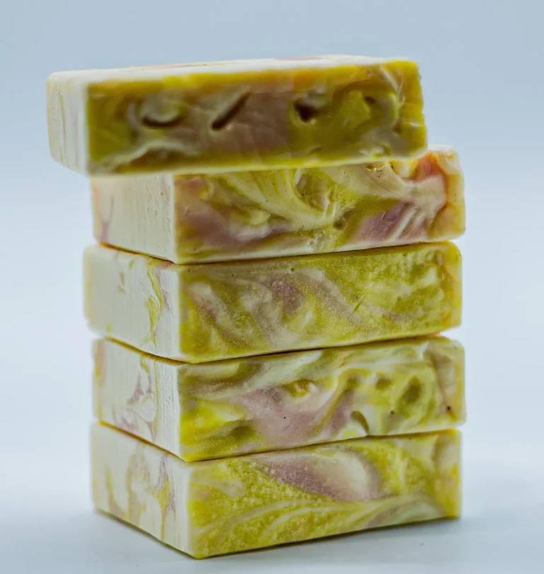 Grapefruit Lily Goat Milk Bar Soap